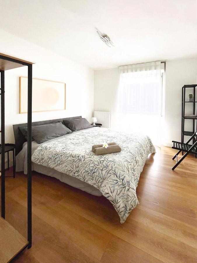 Suitesflores - Bright And Cozy Apartment In Верона Экстерьер фото